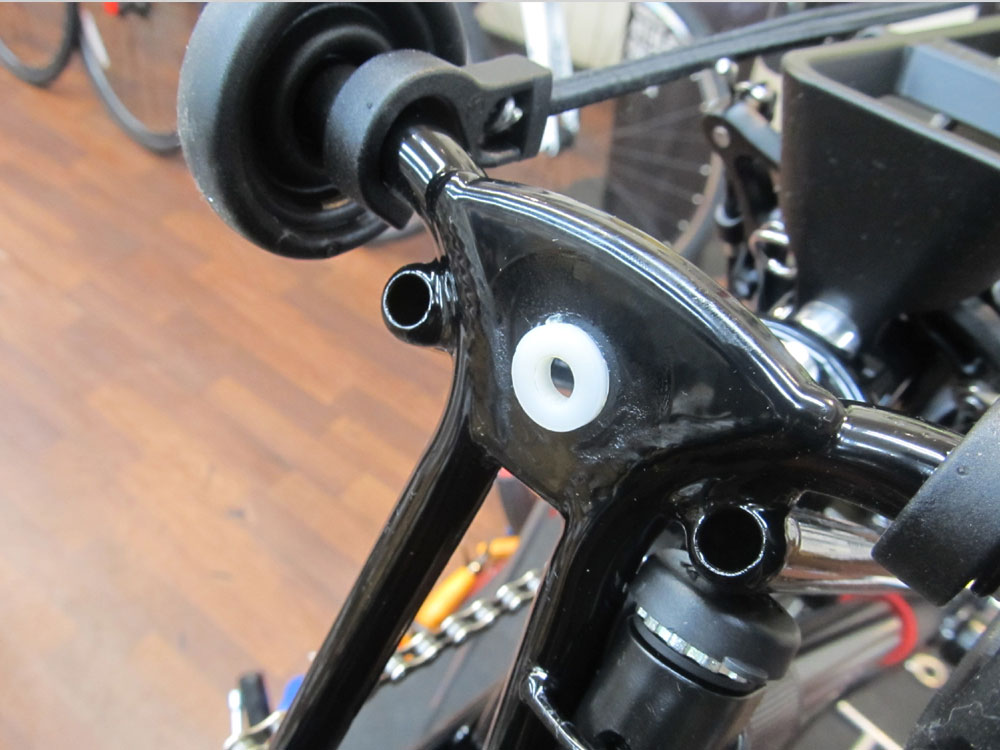 BROMPTON Suspension Block Kitの取付方法1